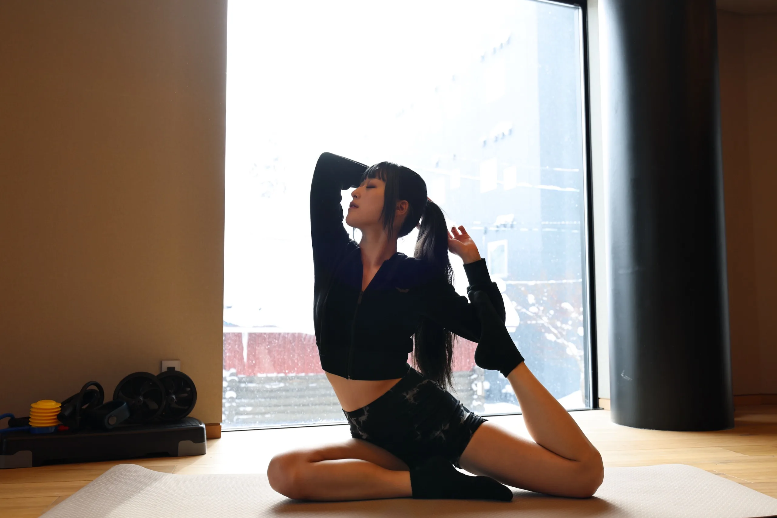 Yoga in suite